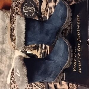 Itasca Snow Boots Size 7